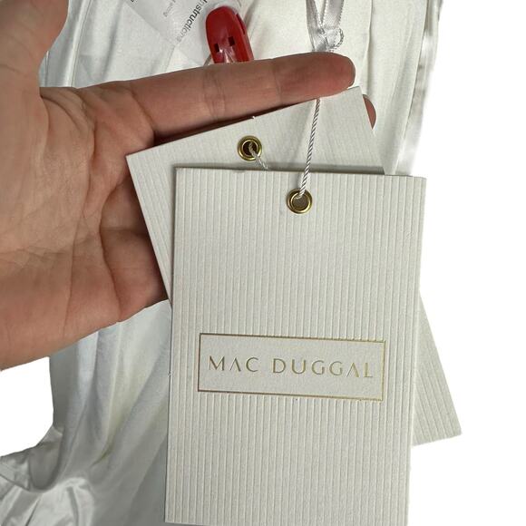 MAC DUGGAL 12443 White Satin V-Neck Sleeveless Long Formal Gown Size 4 NWT Glam - Picture 9 of 16